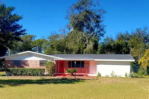 11504 Taylor Rd, Thonotosassa, FL 33592 - Photo 1