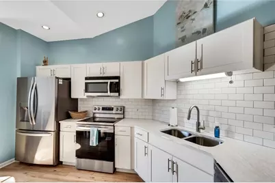 421 Enclave Place, Lakeland, FL 33803 - Photo 6