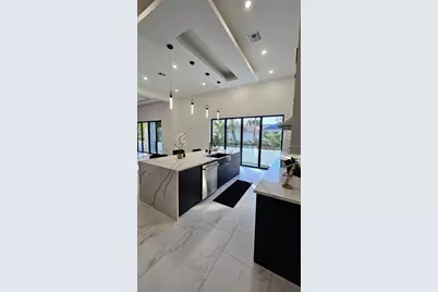 3207 S Manhattan Avenue, Tampa, FL 33629 - Photo 4