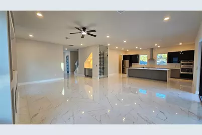 4716 W Euclid Avenue, Tampa, FL 33629 - Photo 4