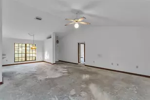 1324 Costine Dr, Lakeland, FL 33809 - Photo 4