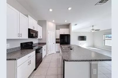 15414 Wicked Strong Street, Sun City Center, FL 33573 - Photo 8