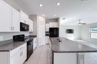 15414 Wicked Strong St, Sun City Center, FL 33573 - Photo 8