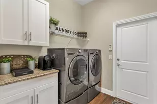 3170 Pearly Dr, Lakeland, FL 33812 - Photo 10