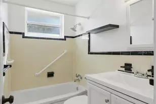 605 W Valencia Ct, Bartow, FL 33830 - Photo 16