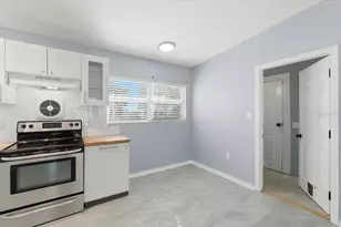 605 W Valencia Ct, Bartow, FL 33830 - Photo 10