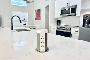 2212 Mallory Cir, Haines City, FL 33844 - Photo 8