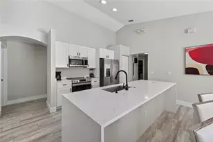 2212 Mallory Cir, Haines City, FL 33844 - Photo 6