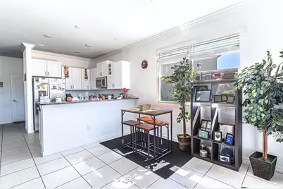 7014 Ripple Pond Loop, Zephyrhills, FL 33541 - Photo 4