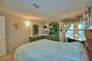 4802 Colonnades Cir E, Lakeland, FL 33811 - Photo 32