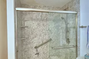 4802 Colonnades Cir E, Lakeland, FL 33811 - Photo 20