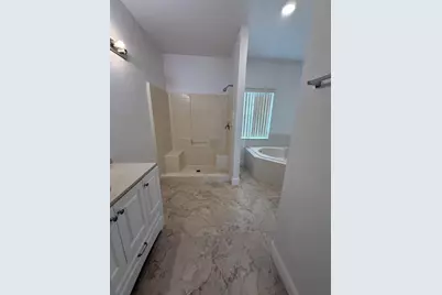 315 Edgewood Court, Kissimmee, FL 34759 - Photo 10