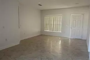 315 Edgewood Ct, Kissimmee, FL 34759 - Photo 2