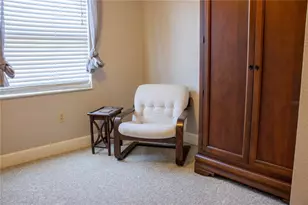 1920 E Edgewood Dr, Lakeland, FL 33803 - Photo 30