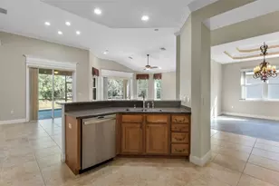 8288 Lake James Dr, Lakeland, FL 33810 - Photo 26