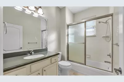 8288 Lake James Drive, Lakeland, FL 33810 - Photo 42