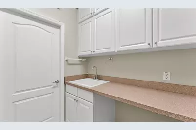 8288 Lake James Drive, Lakeland, FL 33810 - Photo 46