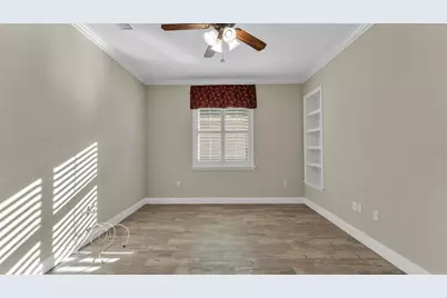 8288 Lake James Drive, Lakeland, FL 33810 - Photo 40