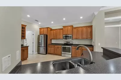 8288 Lake James Drive, Lakeland, FL 33810 - Photo 20