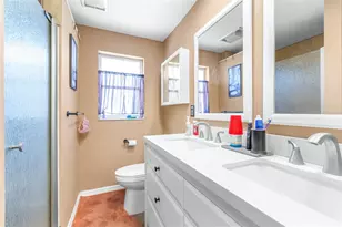 628 E Laurel Ave, Eagle Lake, FL 33839 - Photo 30