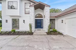 1944 Vista View Dr, Lakeland, FL 33813 - Photo 1