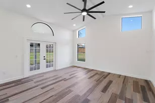 1944 Vista View Dr, Lakeland, FL 33813 - Photo 32