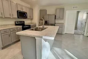 309 Gina Ln, Davenport, FL 33837 - Photo 8