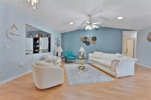 3658 Highland Fairways Blvd, Lakeland, FL 33810 - Photo 2