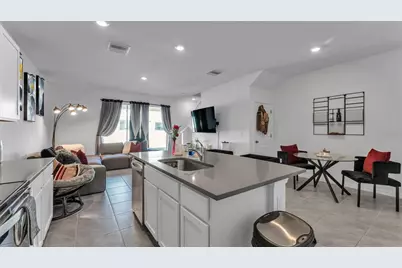 3532 White Dandelion Court, Plant City, FL 33565 - Photo 10