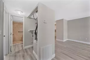 1920 E Edgewood Dr, Lakeland, FL 33803 - Photo 16