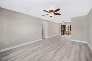 1920 E Edgewood Dr, Lakeland, FL 33803 - Photo 4