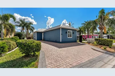 3272 Fish Hawk Drive, Polk City, FL 33868 - Photo 6