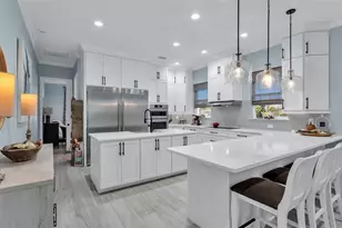 3270 Green Heron Dr, Polk City, FL 33868 - Photo 4