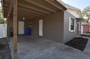 1317 E Myrtle St, Lakeland, FL 33801 - Photo 20