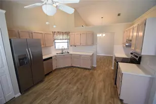 6022 Crane Dr, Lakeland, FL 33809 - Photo 10