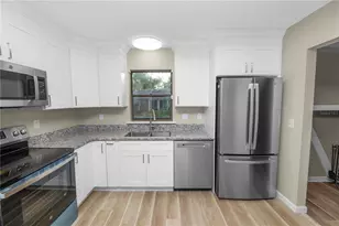 4084 The Fenway, Mulberry, FL 33860 - Photo 12