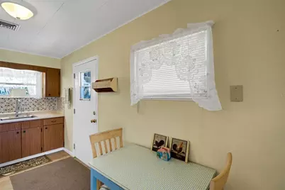 2354 Lakeview Drive, Haines City, FL 33844 - Photo 10