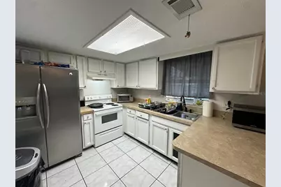 520 Fairhope Drive, Apollo Beach, FL 33572 - Photo 6