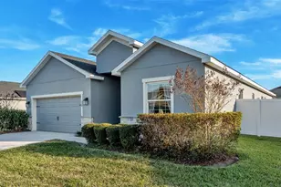 330 Travelers Creek Dr, Auburndale, FL 33823 - Photo 2