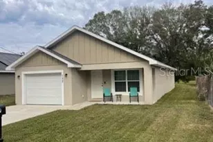 137 Woodland Dr, Winter Haven, FL 33881 - Photo 2