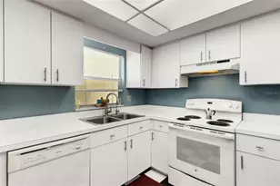 512 Cameo Dr, Lakeland, FL 33803 - Photo 12