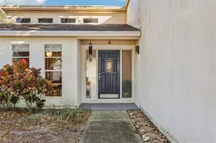 1902 Indian Trails Ct, Lakeland, FL 33813 - Photo 4