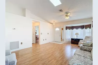 38460 Cottonwood Place #38460, Zephyrhills, FL 33542 - Photo 8