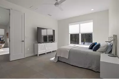 7826 Lake James Boulevard, Lakeland, FL 33810 - Photo 4