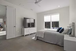 7826 Lake James Blvd, Lakeland, FL 33810 - Photo 4