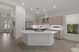 7826 Lake James Blvd, Lakeland, FL 33810 - Photo 2