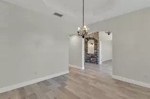 3939 Sunset Lake Dr, Lakeland, FL 33810 - Photo 8
