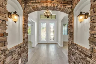 3939 Sunset Lake Dr, Lakeland, FL 33810 - Photo 4