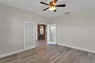 3939 Sunset Lake Dr, Lakeland, FL 33810 - Photo 6