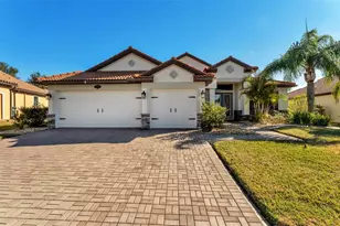 3939 Sunset Lake Dr, Lakeland, FL 33810 - Photo 1